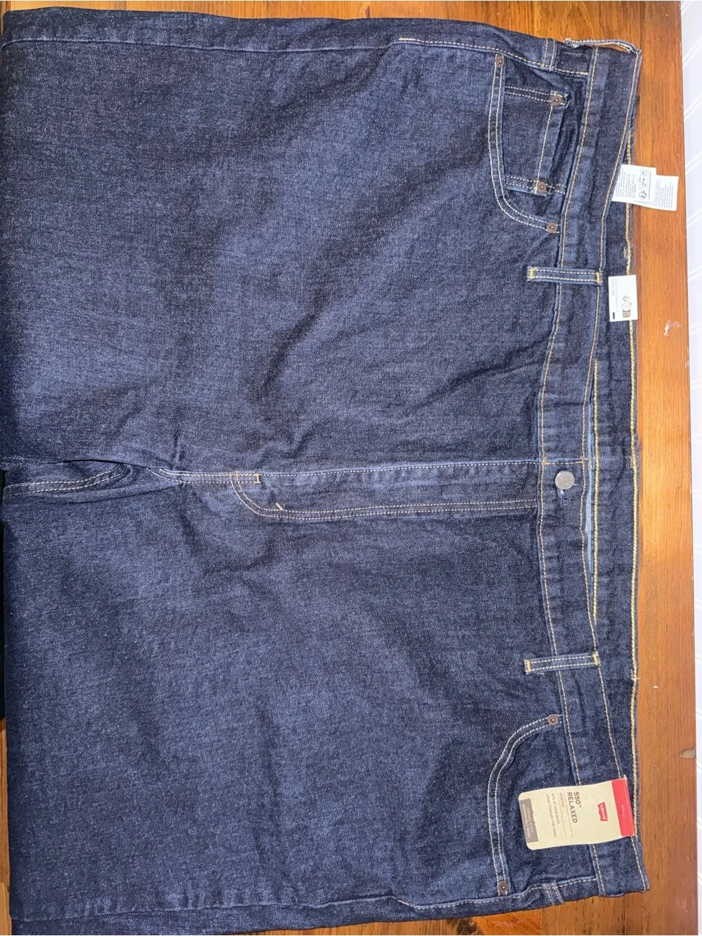 Levis relaxed fit